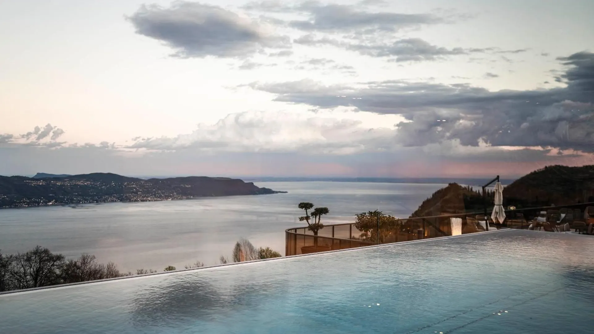 Hotel Stroblhof Lake Garda Active Family Spa Resort Gargnano